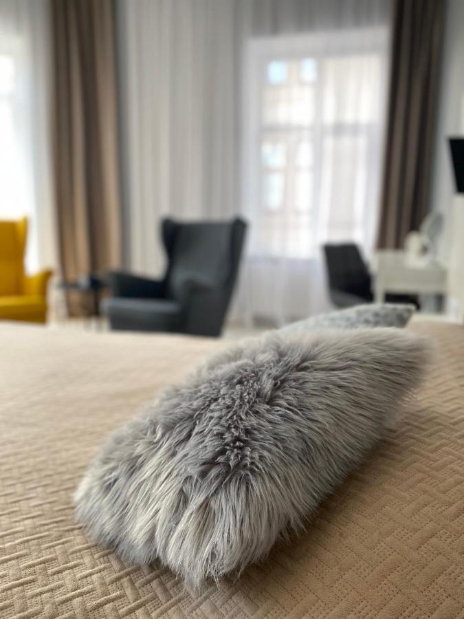 Serbska Apartment Лвив Екстериор снимка