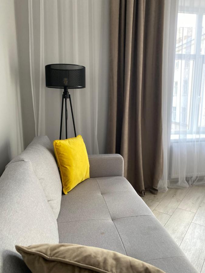 Serbska Apartment Лвив Екстериор снимка